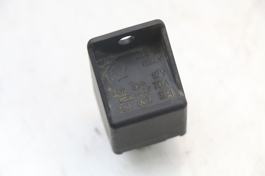 photo de STARTER RELAY PIAGGIO TYPHOON 80 (1994 - 1997) - Component detail