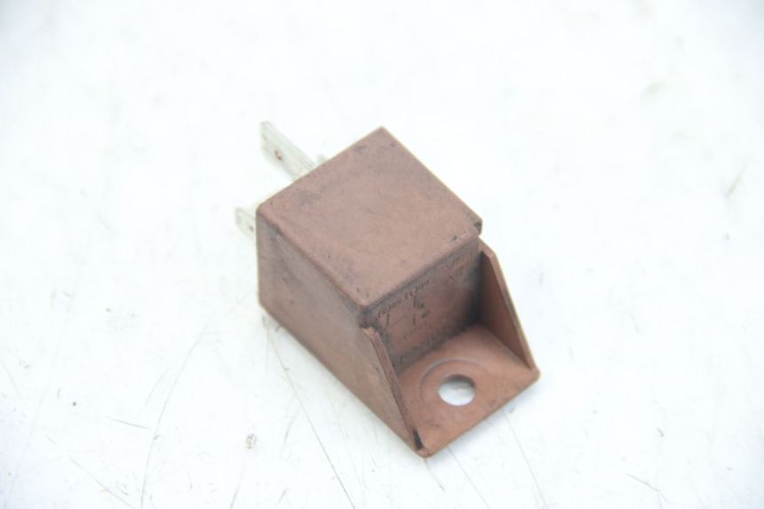 photo de STARTER RELAY PIAGGIO VESPA S 2T 50 (2007 - 2014) - Technical close-up