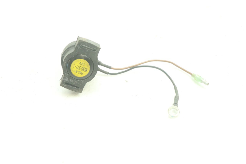 photo de STARTER RELAY YAMAHA WAVE RUNNER GP R 1200 (2000 - 2003) - Technical close-up