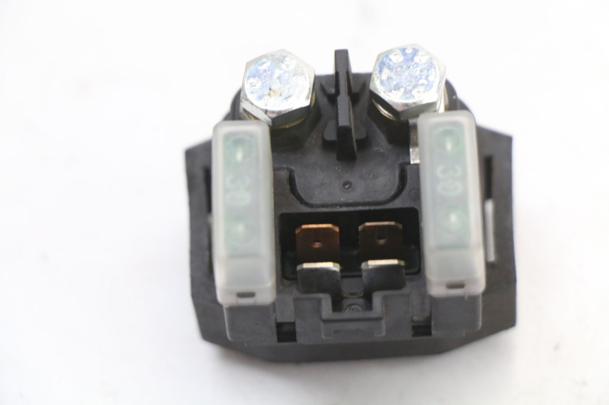 photo de STARTER RELAY YAMAHA X-MAX XMAX 125 (2010 - 2013) - Zoom on usage condition