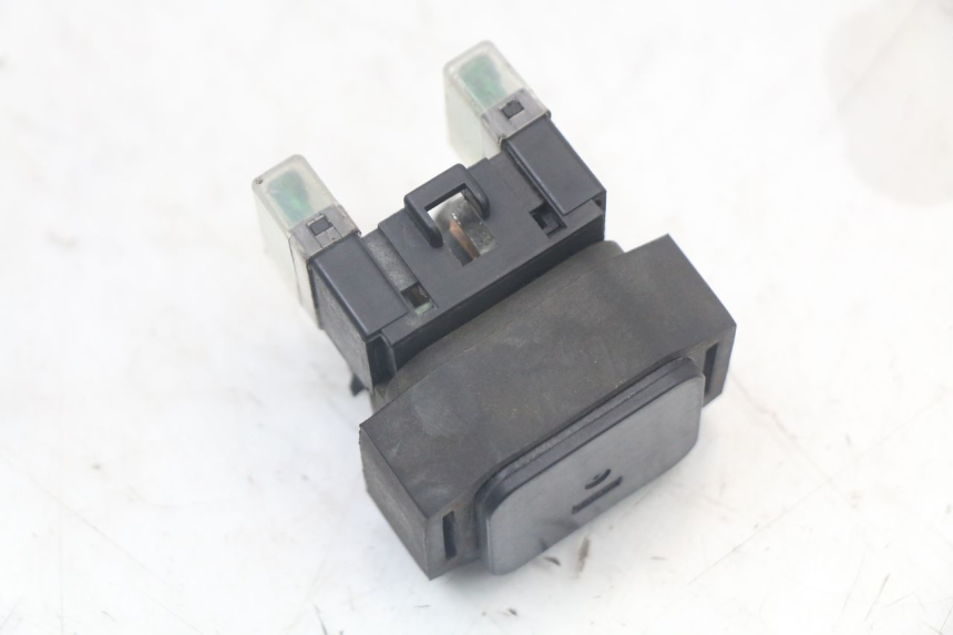photo de STARTER RELAY YAMAHA XMAX X-MAX 125 (2006 - 2009) - Technical close-up