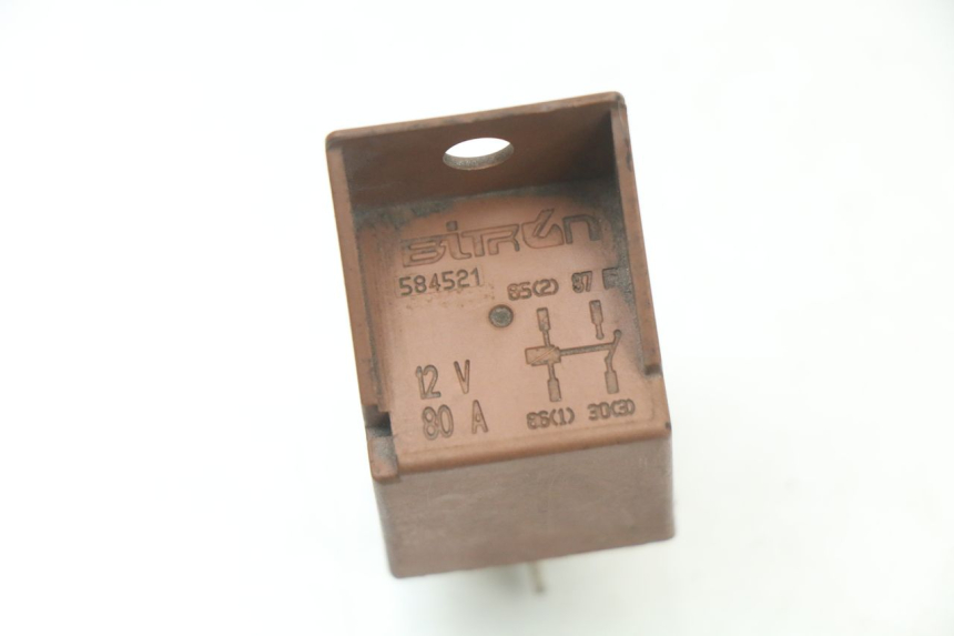 photo de STARTER RELAY PIAGGIO X8 125 (2004 - 2007) - Component detail