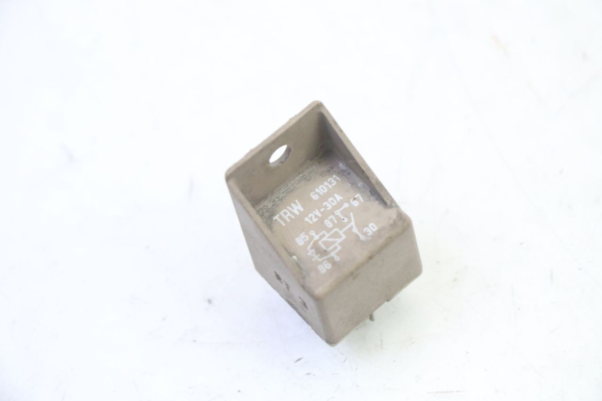 photo de STARTER RELAY PIAGGIO X9 EVOLUTION 125 (2003 - 2007) - Zoom on usage condition