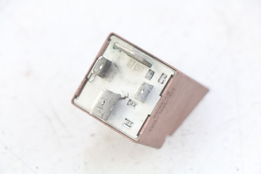 photo de STARTER RELAY PIAGGIO XEVO - X EVO 125 (2007 - 2017) - Zoom on usage condition