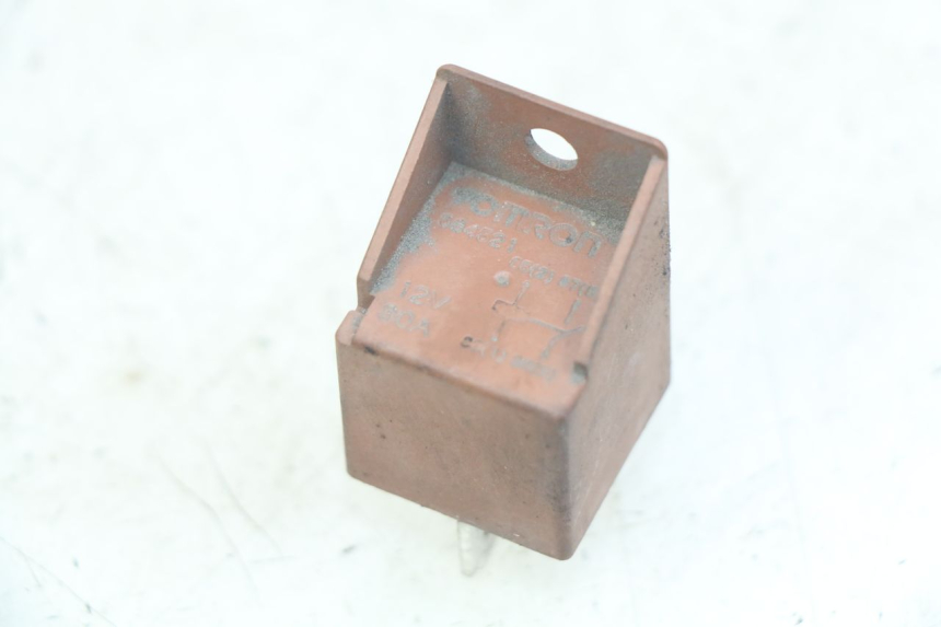 photo de STARTER RELAY PIAGGIO XEVO - X EVO 125 (2007 - 2017) - Zoom on usage condition