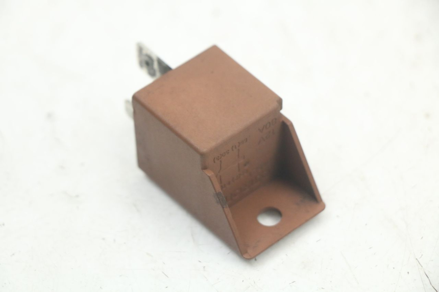 photo de STARTER RELAY PIAGGIO XEVO - X EVO 125 (2007 - 2017) - Zoom on usage condition