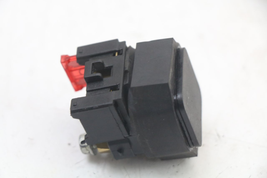 photo de STARTER RELAY YAMAHA FZ1 FAZER 1000 (2007 - 2009) - Alternative perspective