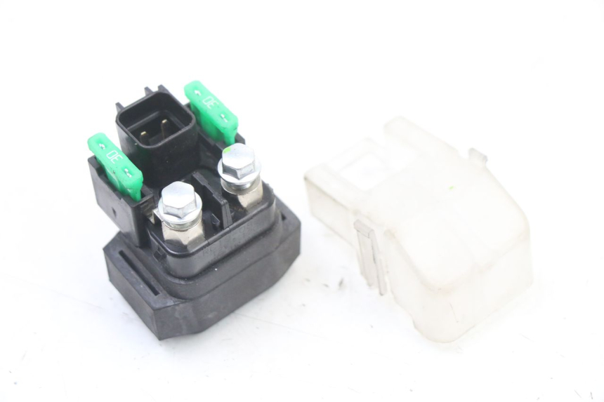 photo de STARTER RELAY YAMAHA TRACER 7 700 (2020 - 2024) - Technical close-up