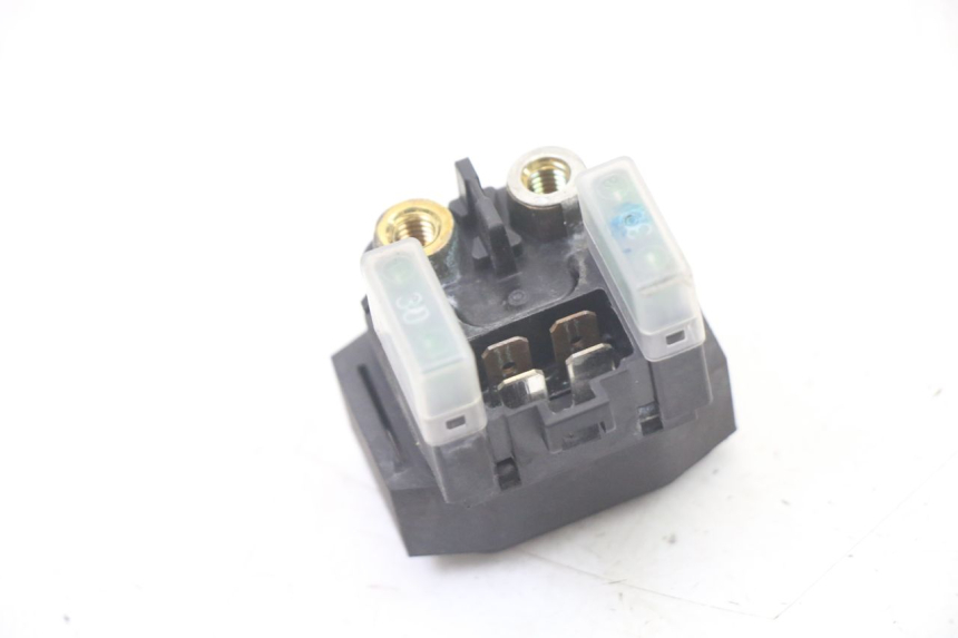 photo de STARTER RELAY YAMAHA YP X-MAX XMAX 400 (2014 - 2017) - Alternative perspective