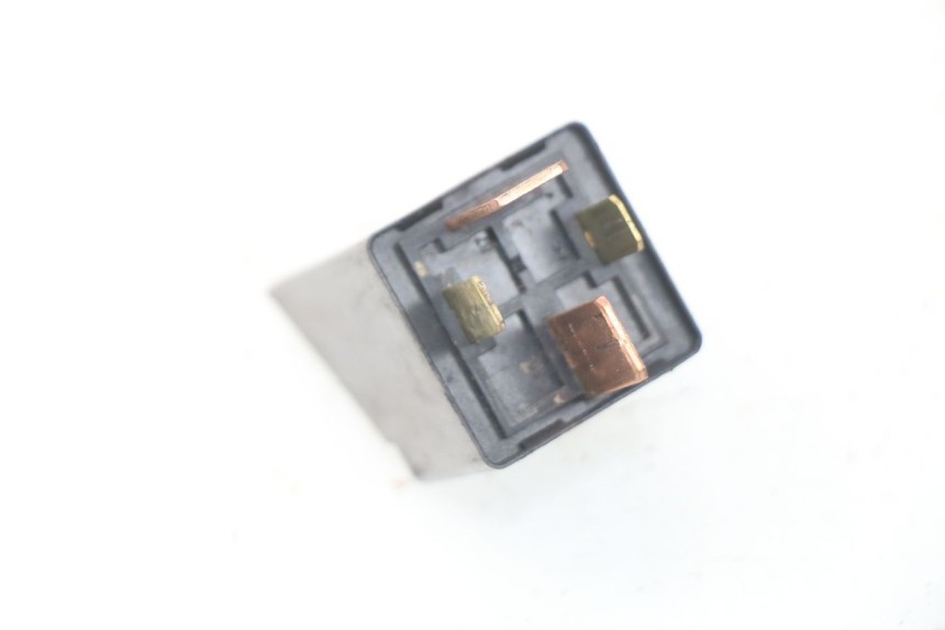 photo de STARTER RELAY PIAGGIO ZIP 2T 50 (2009 - 2019) - Zoom on usage condition