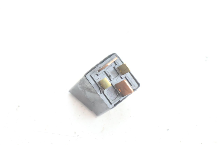 photo de STARTER RELAY PIAGGIO ZIP 4T 50 (2018 - 2020) - Alternative perspective