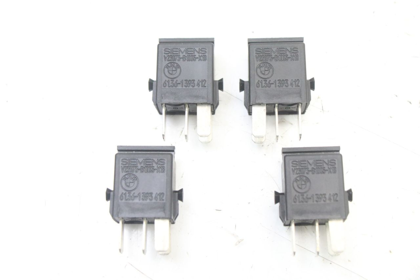 photo de ELECTRICAL RELAY BMW C1 125 (2000 - 2003) - Main view