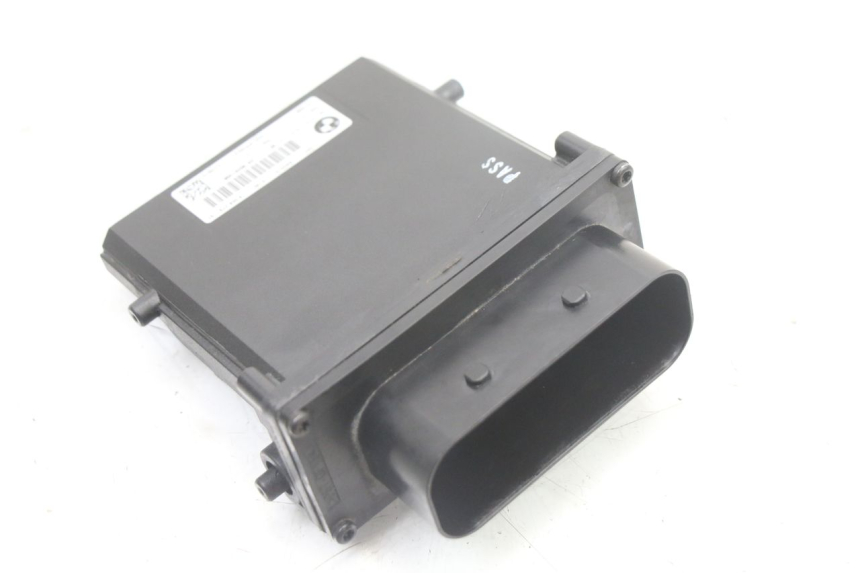 photo de RELAY BMW S RR ABS S1000RR 1000 (2015 - 2018) - Zoom on usage condition