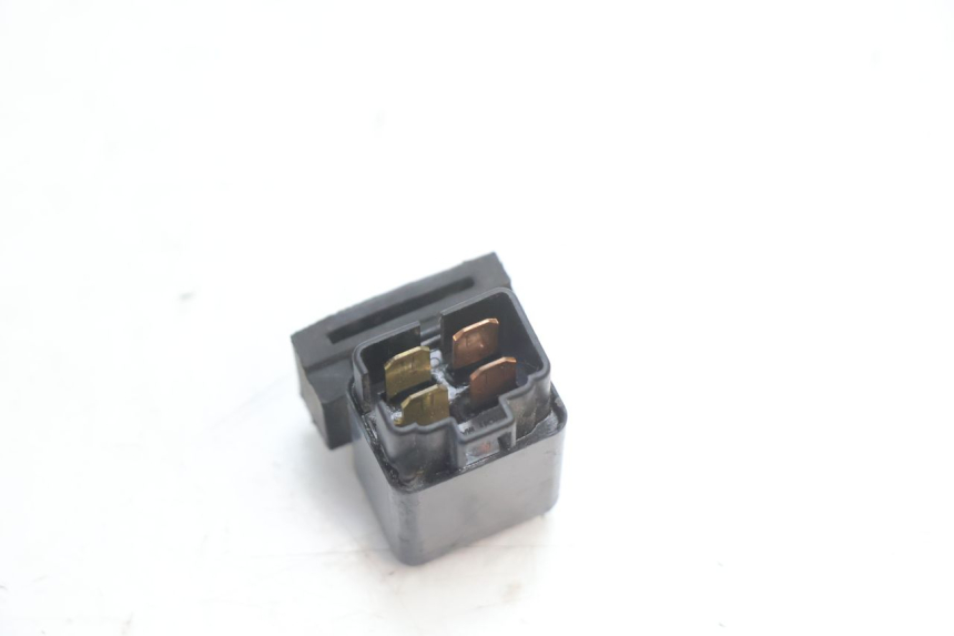photo de RELAY MBK BOOSTER SPIRIT 50 (1996 - 1999) - Alternative perspective