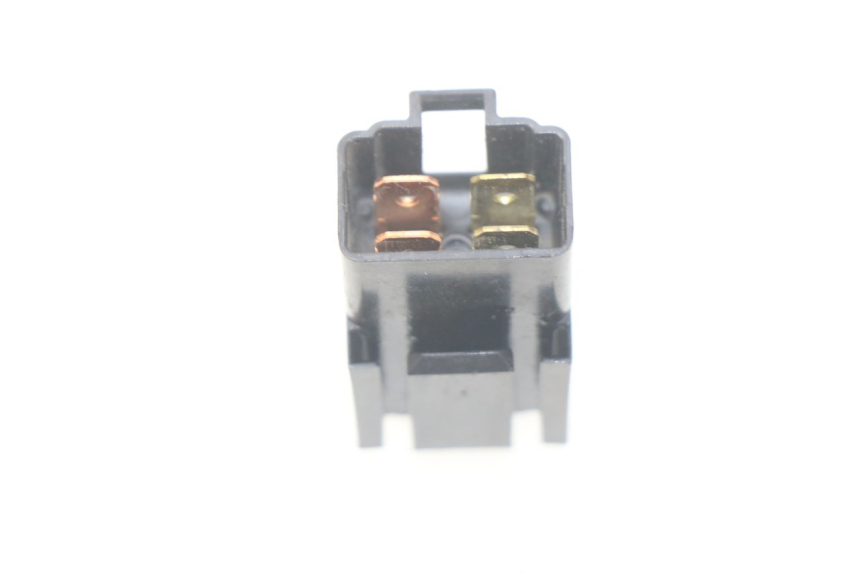 photo de ELECTRIC RELAY SUZUKI BURGMAN 125 (2007 - 2014) - Zoom on usage condition