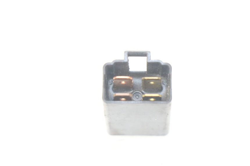 photo de ELECTRIC RELAY SUZUKI BURGMAN 125 (2007 - 2014) - Zoom on usage condition