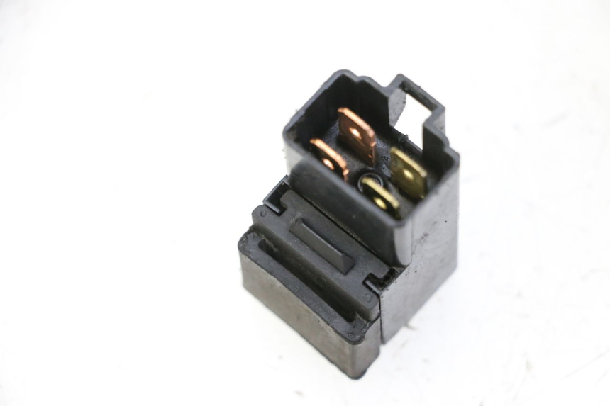 photo de ELECTRIC RELAY SUZUKI BURGMAN 125 (2007 - 2014) - Zoom on usage condition