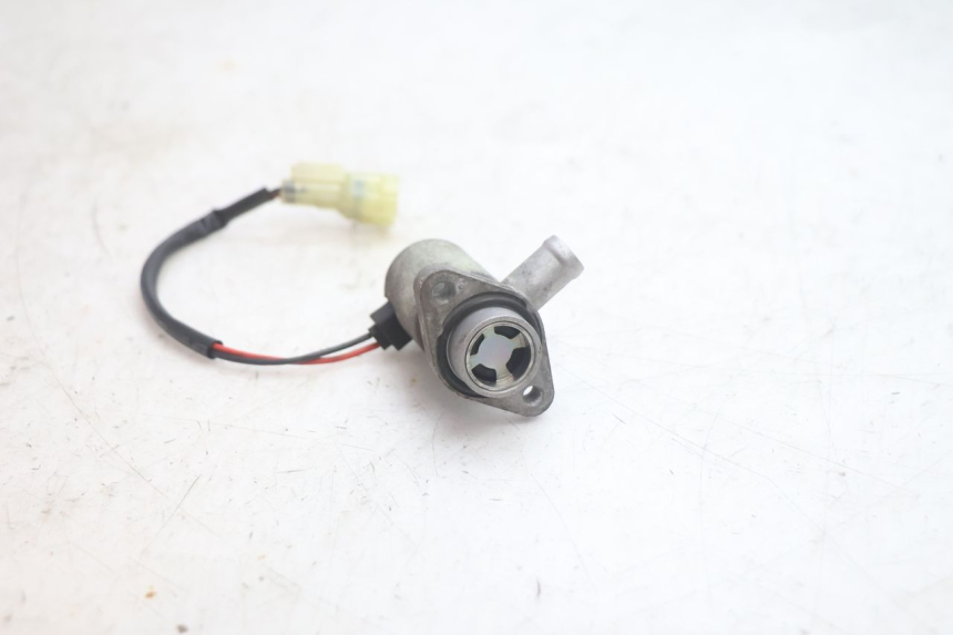 photo de RELAY SUZUKI BURGMAN EXECUTIVE ABS 650 (2006 - 2012) - Alternative perspective