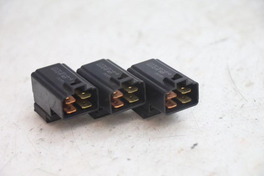 photo de RELAY SUZUKI BURGMAN EXECUTIVE ABS 650 (2006 - 2012) - Component detail
