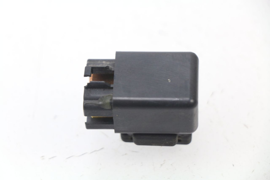 photo de ELECTRICAL RELAY YAMAHA BW'S BWS 125 (2010 - 2013) - Alternative perspective