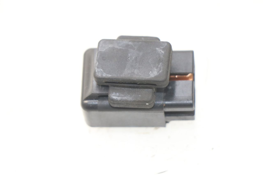 photo de ELECTRICAL RELAY YAMAHA BW'S BWS 125 (2010 - 2013) - Zoom on usage condition