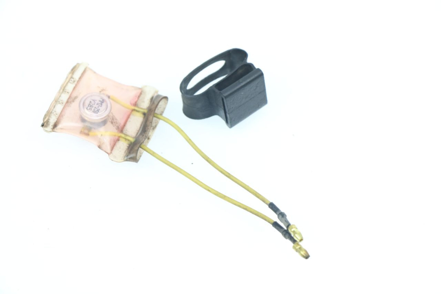 photo de RELAY YAMAHA CYGNUS 125 (1995 - 2003) - Zoom on usage condition