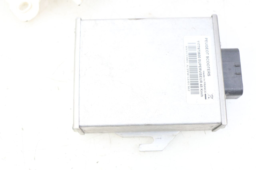 photo de ELECTRICAL RELAY PEUGEOT E-VIVACITY 1 (2012 - 2018) - Product overview