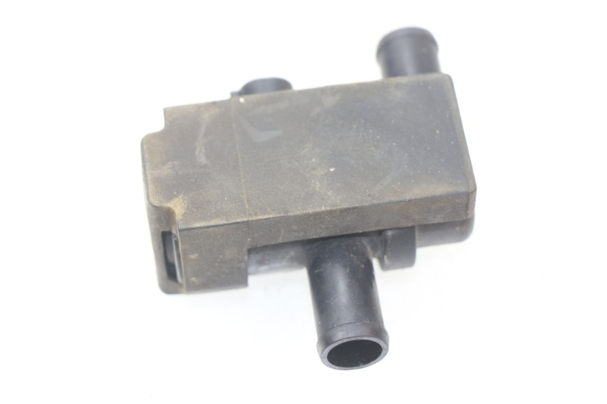 photo de RELAY KAWASAKI ER-6 ER6 N 650 (2009 - 2011) - Zoom on usage condition