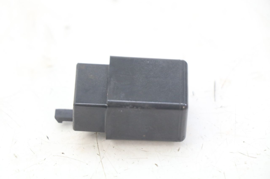 photo de ELECTRICAL RELAY HONDA FES PANTHEON 2T 125 (1998 - 2002) - Component detail