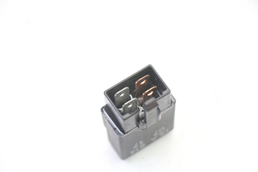 photo de ELECTRICAL RELAY SYM FIDDLE 3 III 125 (2014 - 2020) - Zoom on usage condition