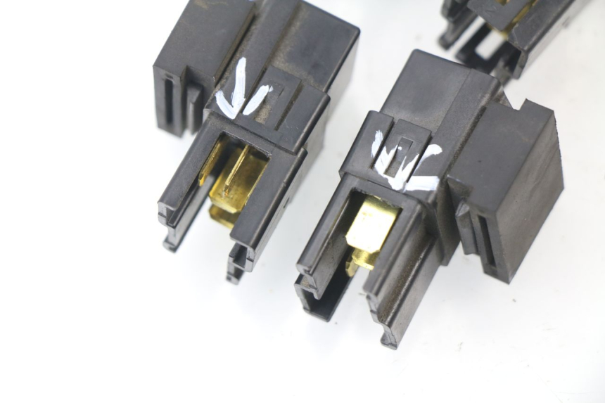 photo de ELECTRICAL RELAY YAMAHA FJR ABS 1300 (2006 - 2012) - Zoom on usage condition