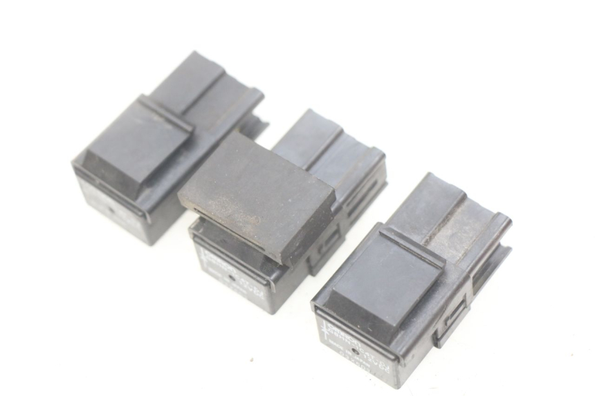 photo de ELECTRIC RELAY YAMAHA FJR ABS 1300 (2016 - 2020) - Zoom on usage condition