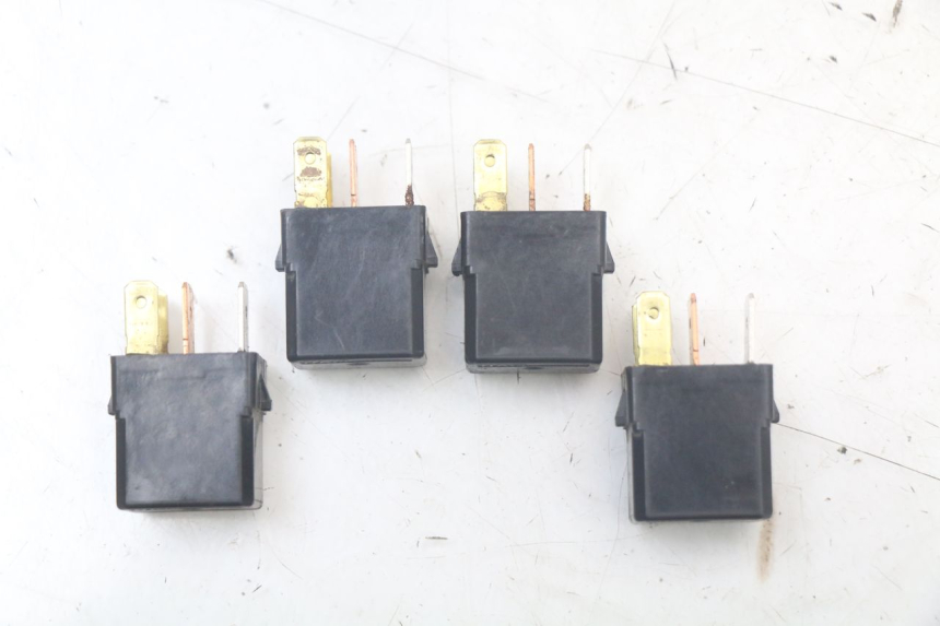 photo de ELECTRICAL RELAY YAMAHA FJR ABS 1300 (2006 - 2012) - Zoom on usage condition