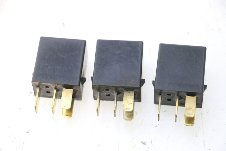 photo de RELAY HONDA FJS SILVER WING SILVERWING 400 (2005 - 2008) - Main view