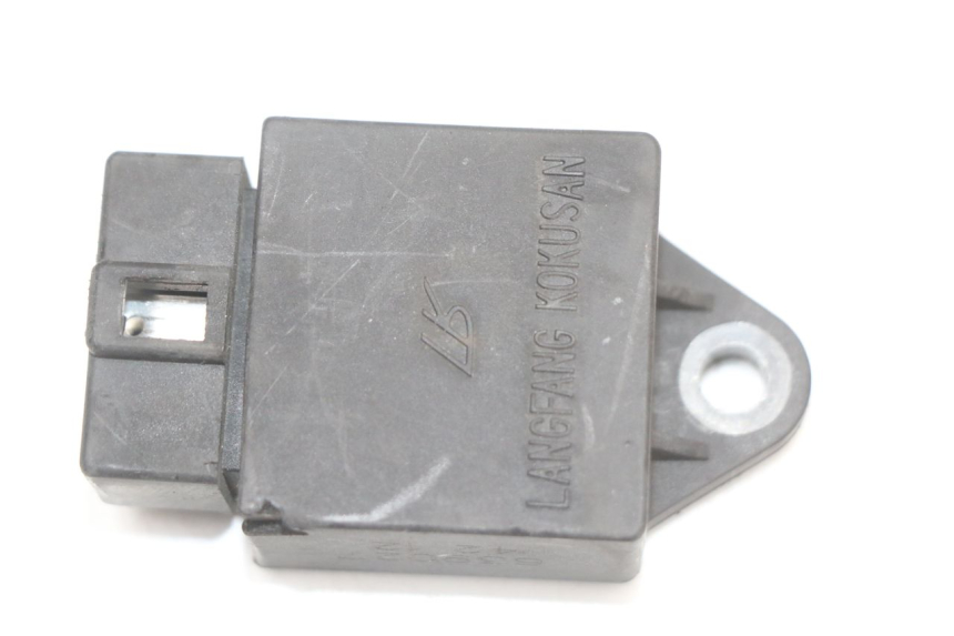 photo de ELECTRICAL RELAY PIAGGIO FLY 2T 50 (2004 - 2017) - Main view