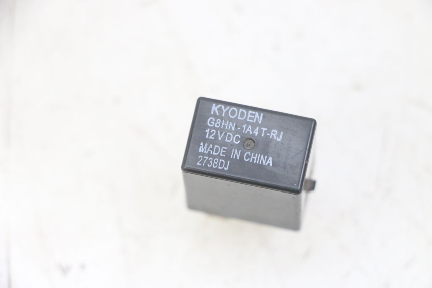 photo de ELECTRICAL RELAY VENESI FLY RETRO 4T 50 (2020 - 2025) - Component detail