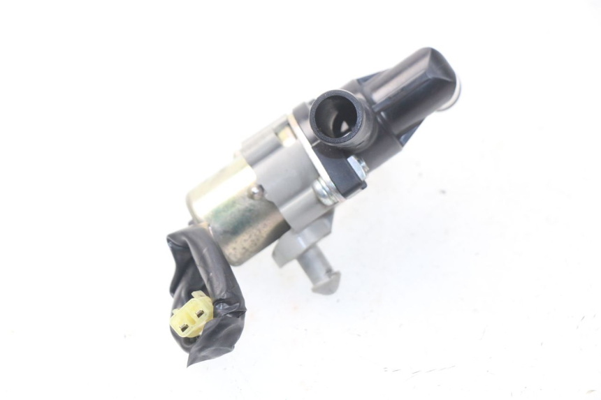 photo de RELAY YAMAHA FZ8 800 (2010 - 2016) - Alternative perspective