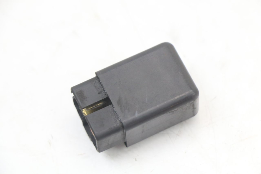 photo de RELAY SUZUKI GN 125 (1997 - 2000) - Alternative perspective