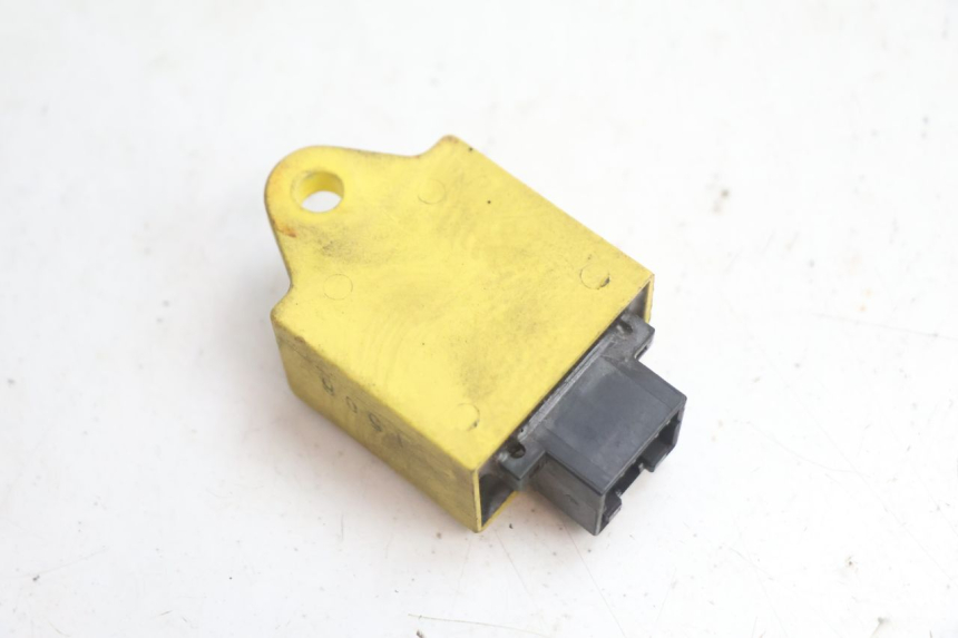 photo de ELECTRICAL RELAY GILERA GP 800 (2007 - 2013) - Zoom on usage condition