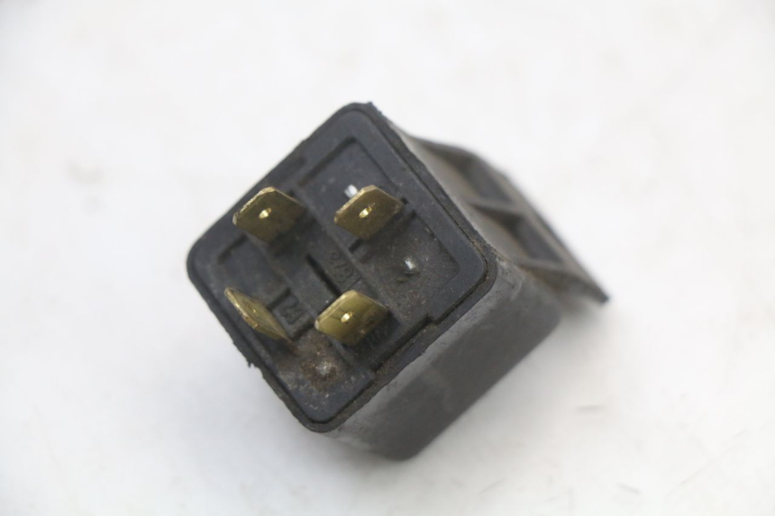 photo de RELAY SUZUKI GSX E 250 (1982 - 1983) - Zoom on usage condition