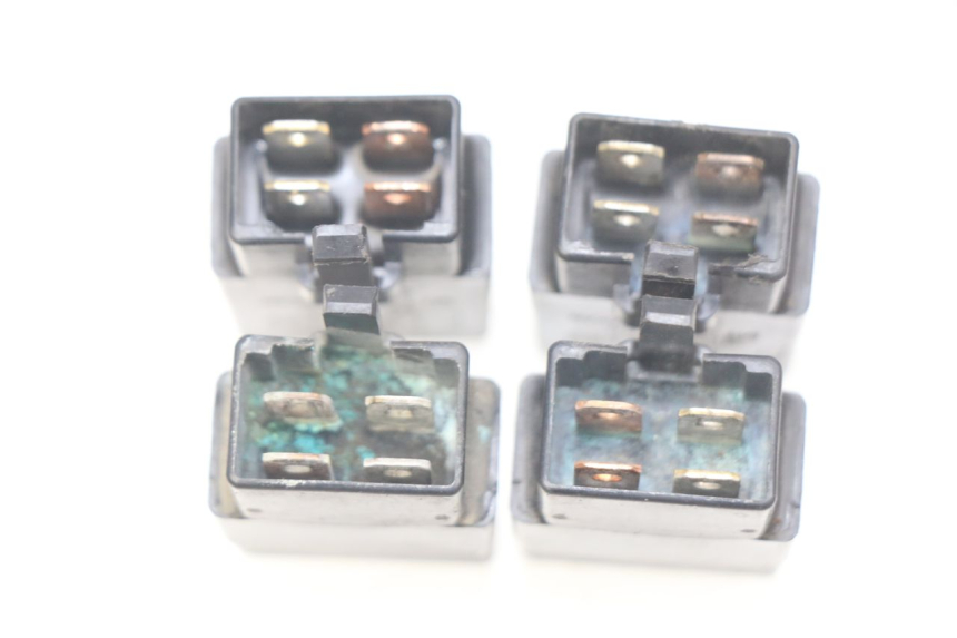 photo de ELECTRICAL RELAY HONDA INTEGRA NC D 750 (2016 - 2018) - Alternative perspective