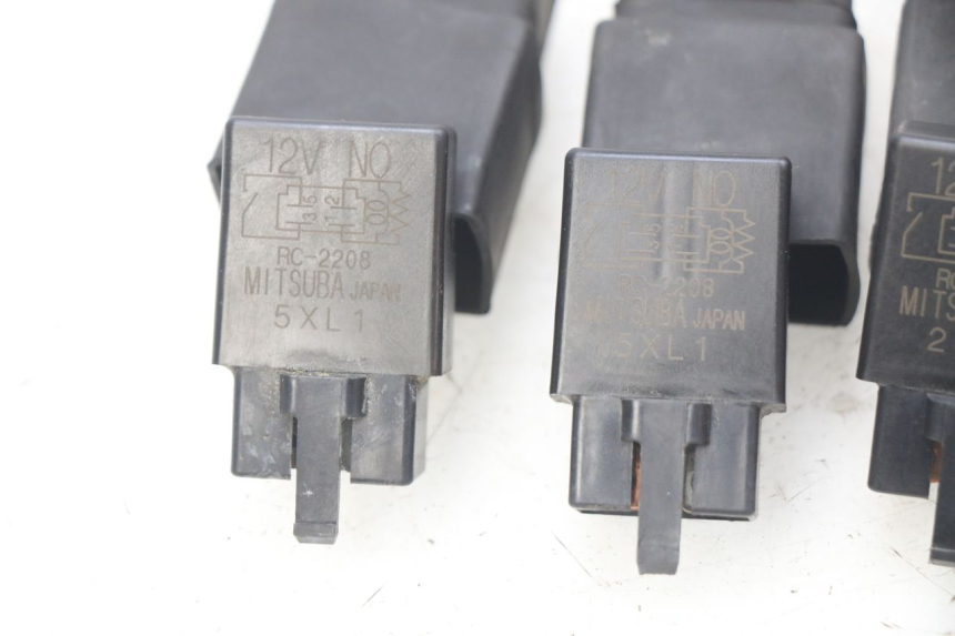 photo de ELECTRICAL RELAY HONDA INTEGRA NC D 750 (2016 - 2018) - Technical close-up