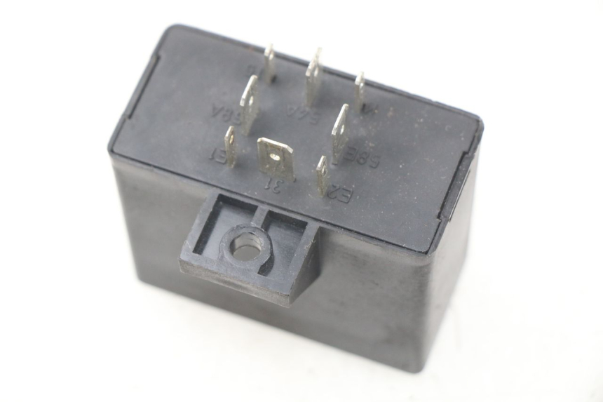 photo de RELAY BMW K100 1000 (1982 - 1990) - Component detail