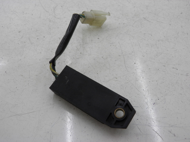 photo de RELAY KYMCO QUANNON NAKED 125 (2010) - Main view