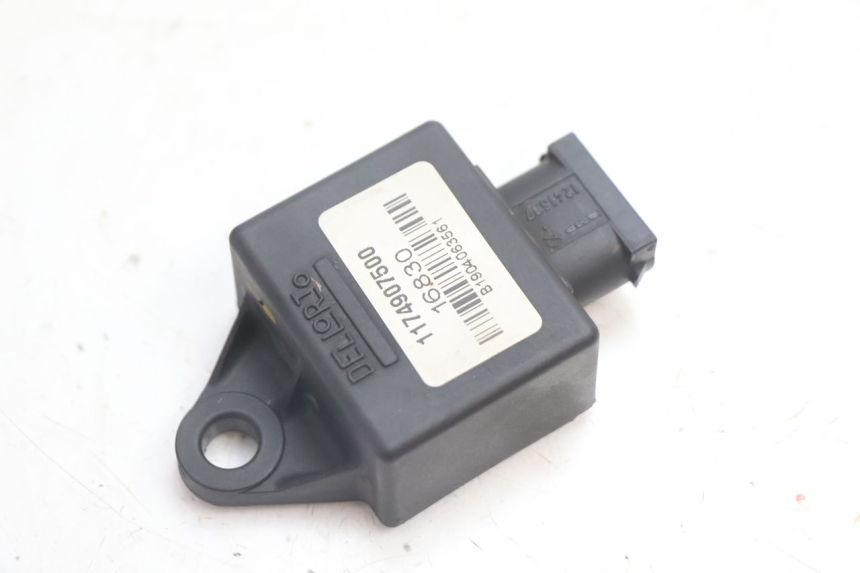photo de RELAY PEUGEOT LUDIX ONE 14P 50 (2004 - 2013) - Component detail