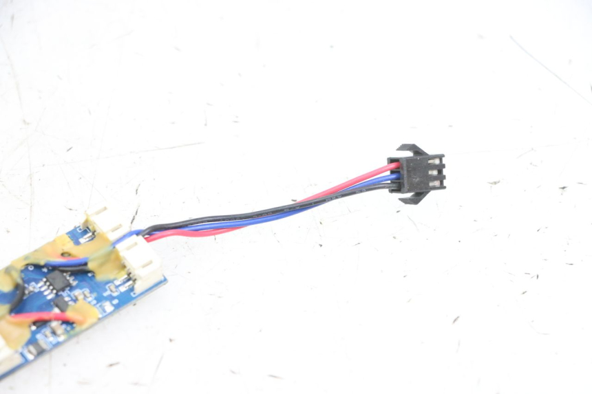 photo de RELAY DUALTRON MINI SPECIAL 1 - Alternative perspective