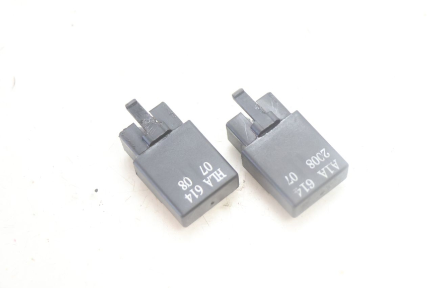 photo de RELAY SYM MIO 50 (2005 - 2010) - Component detail
