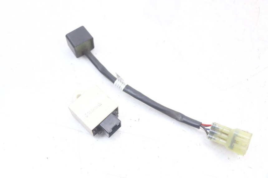 photo de RELAY PIAGGIO MP3 HPE 350 (2018 - 2020) - Component detail
