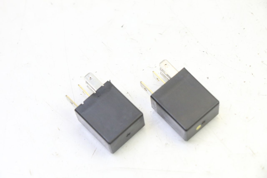 photo de RELAY PIAGGIO MP3 HPE 310 (2024 - 2025) - Zoom on usage condition