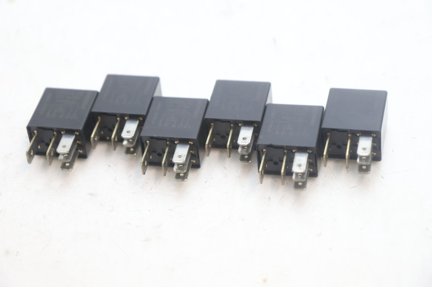 photo de RELAY PIAGGIO MP3 HPE 530 (2022 - 2026) - Component detail